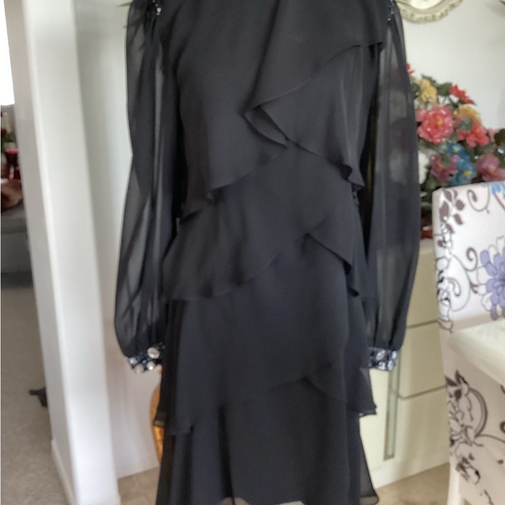 LAURA size 10